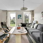Palni - 2-3km From The Sea By Interhome