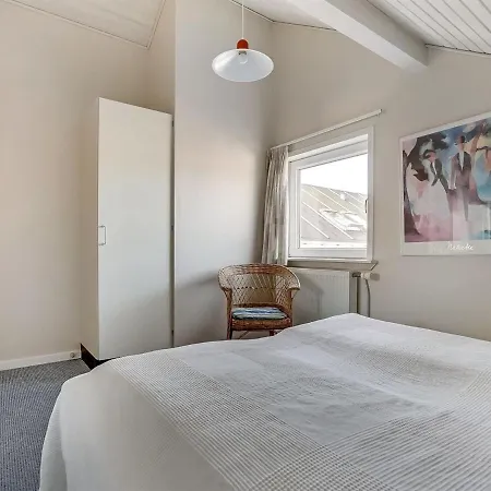 Apartment Palni - 2-3km From The Sea In Western Jutland By Interhome