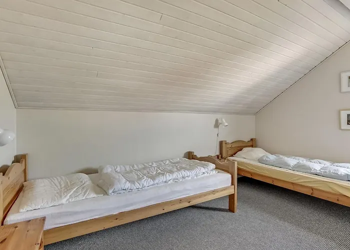 Palni - 2-3km From The Sea By Interhome *